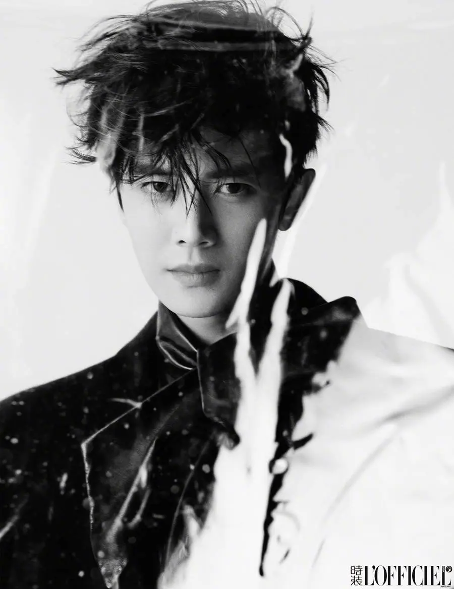 Ren Jialun @ L&rsquo;Officiel China August 2023