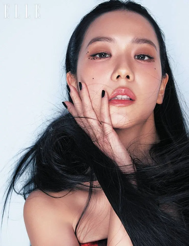 (BLACKPINK) Jisoo @ ELLE Korea August 2023