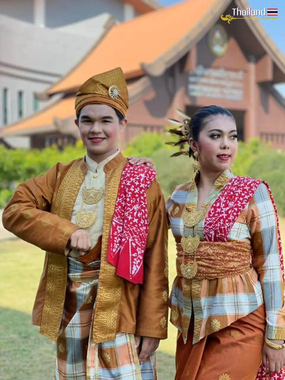 🇹🇭 THAILAND | "รองเง็ง: Rong-Ngeng" Dance in the Southern region