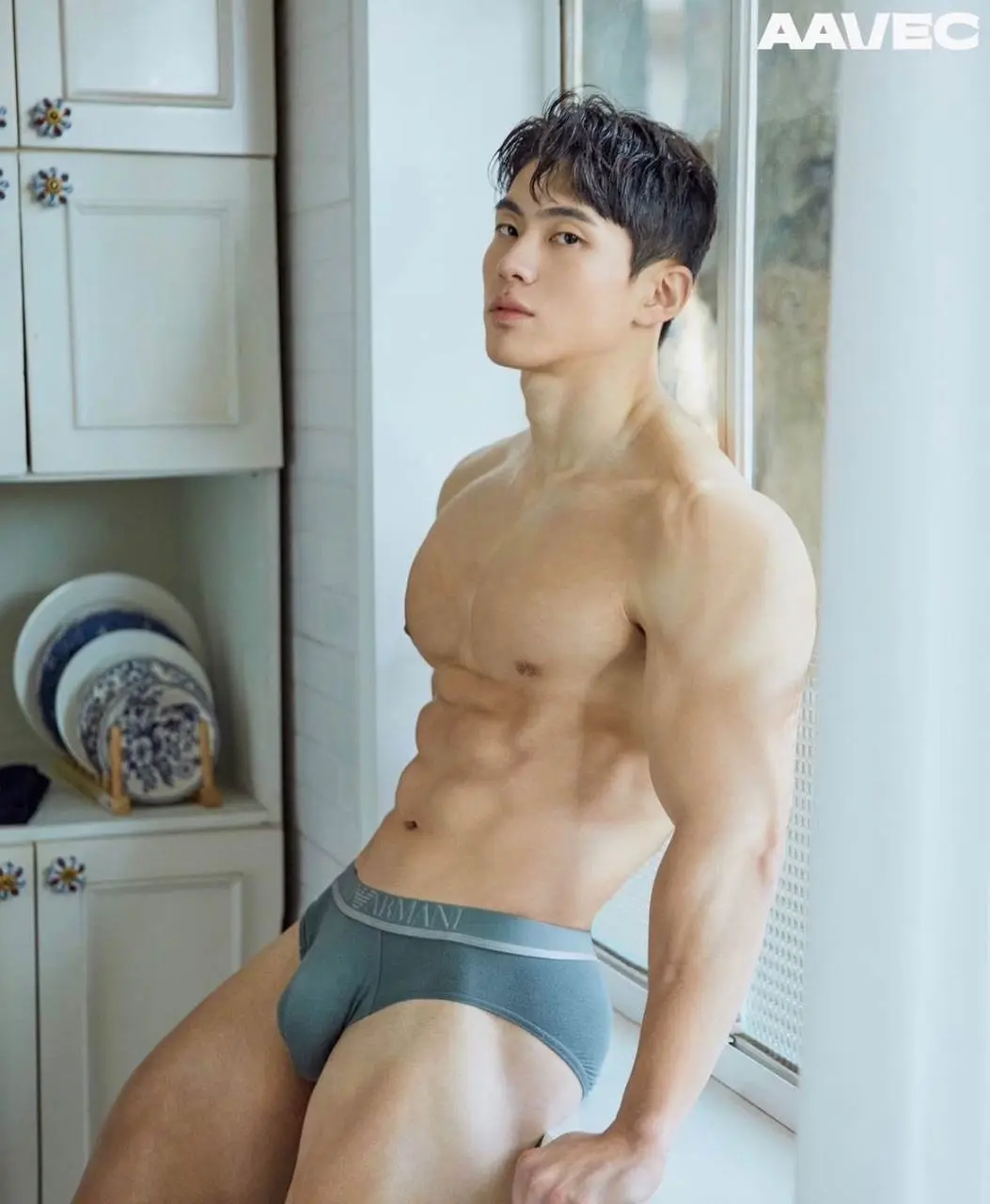 ถอดโชว์เรือนร่าง 2815