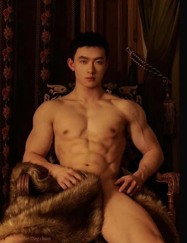 ถอดโชว์เรือนร่าง 2816