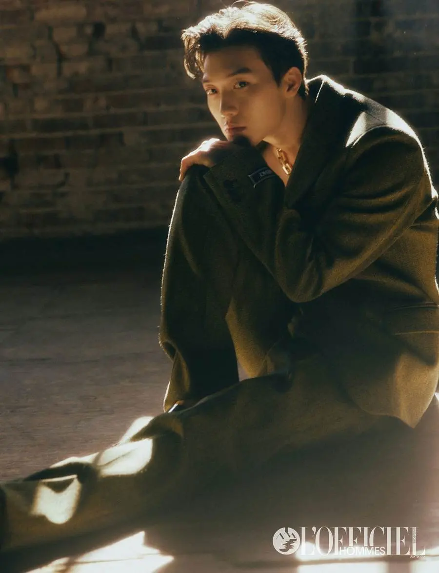 Sang Heon Lee @ L&rsquo;Officiel Hommes Singapore August 2023