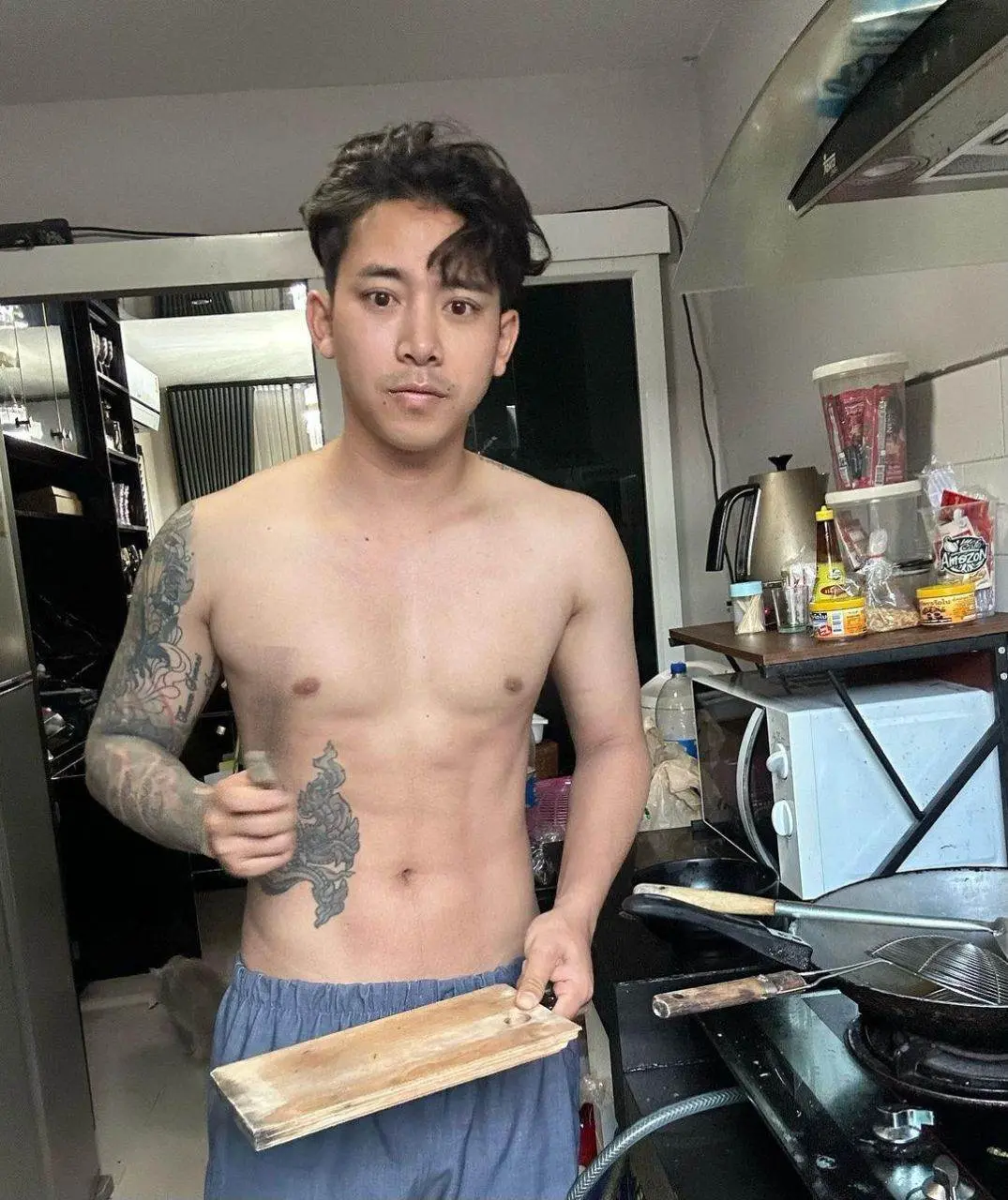 สร้างเขื่อนน้ำทะลัก