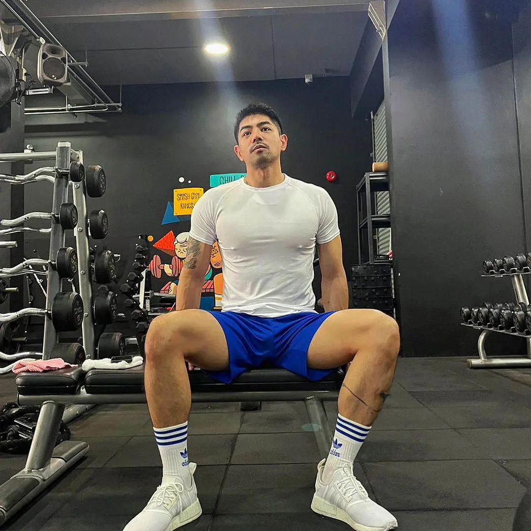 ชวนกระดกลิ้น
