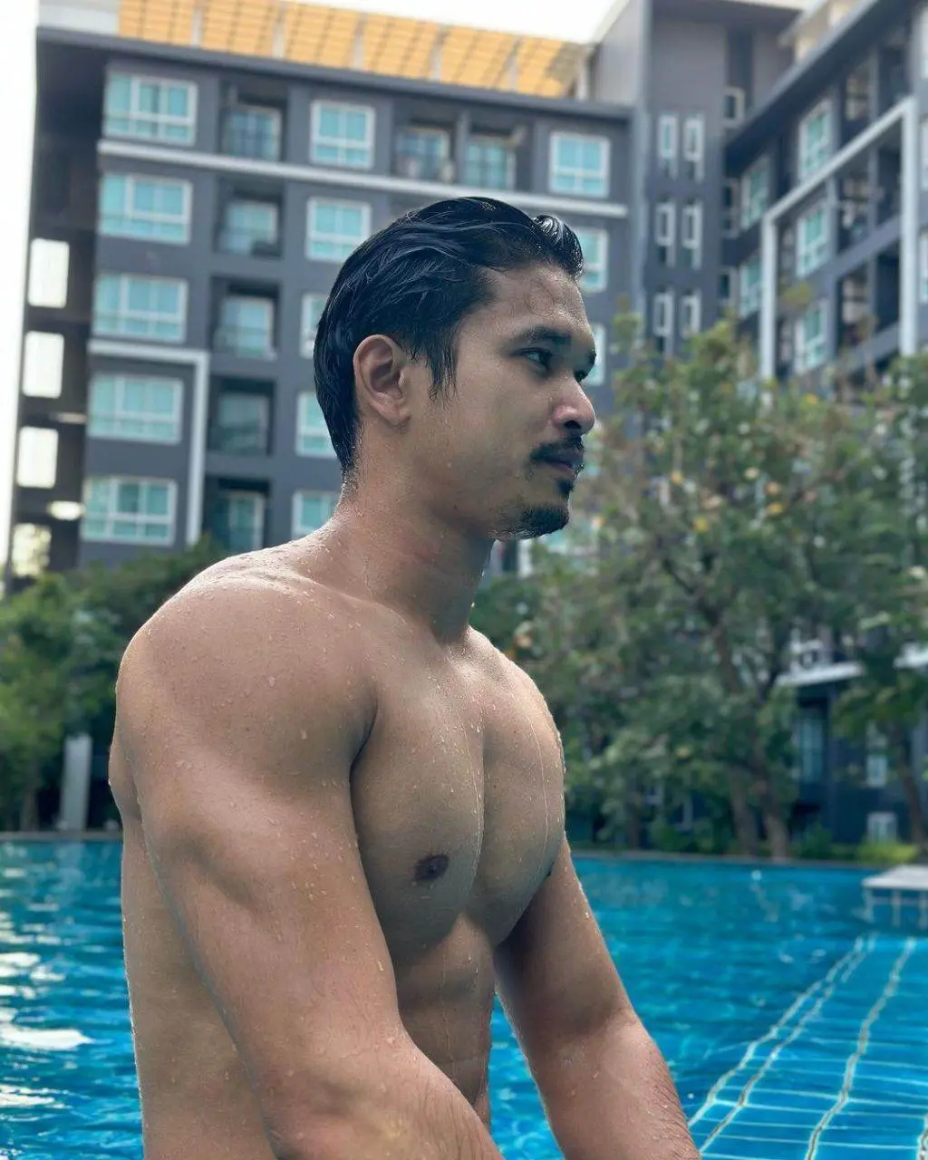ตกหลุมรักนักกล้าม