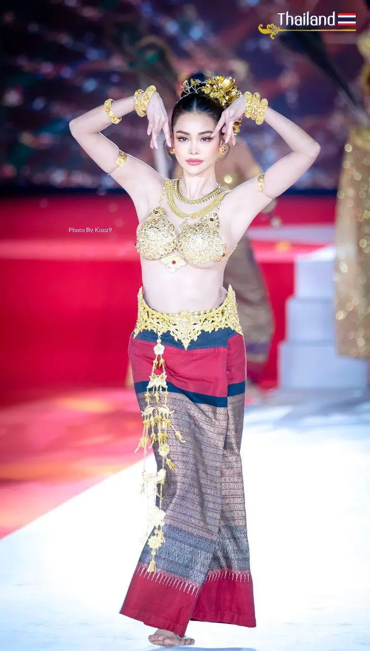 🇹🇭 THAILAND 2023 | Lanna Traditional Dance by Engfa Waraha: Miss Grand Thailand 2022