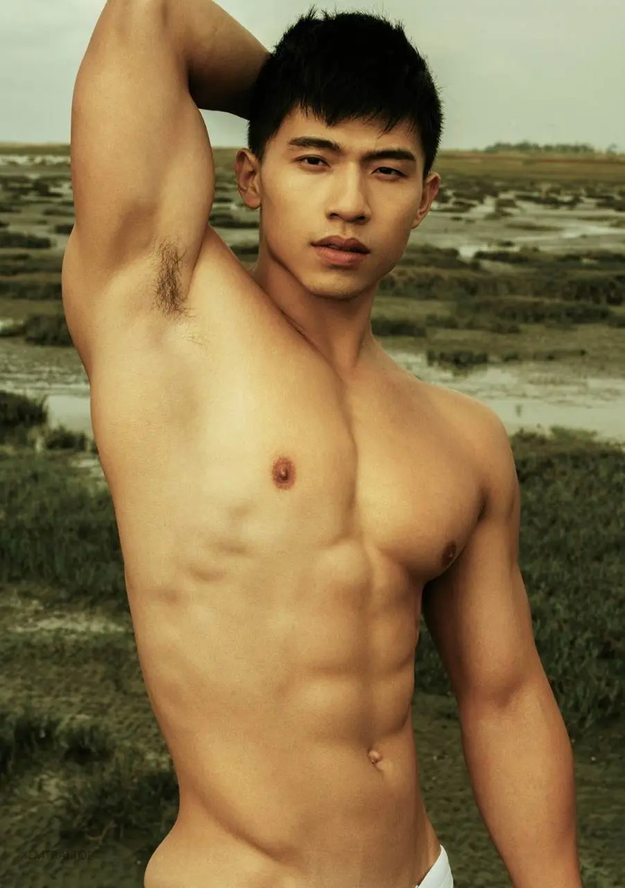หนุ่มจีนงานดี
