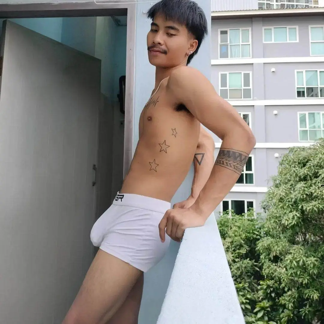 ผู้ชายบ้านๆอูมๆ