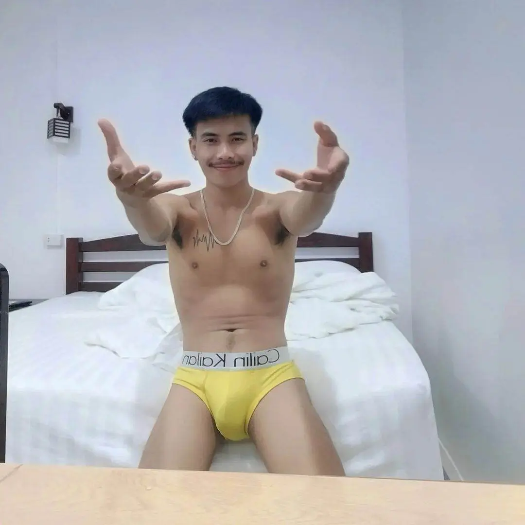 ผู้ชายบ้านๆอูมๆ