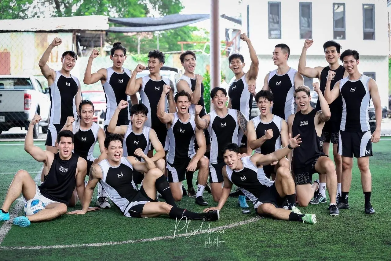 หนุ่มๆเตะบอล Mister International Thailand 2023