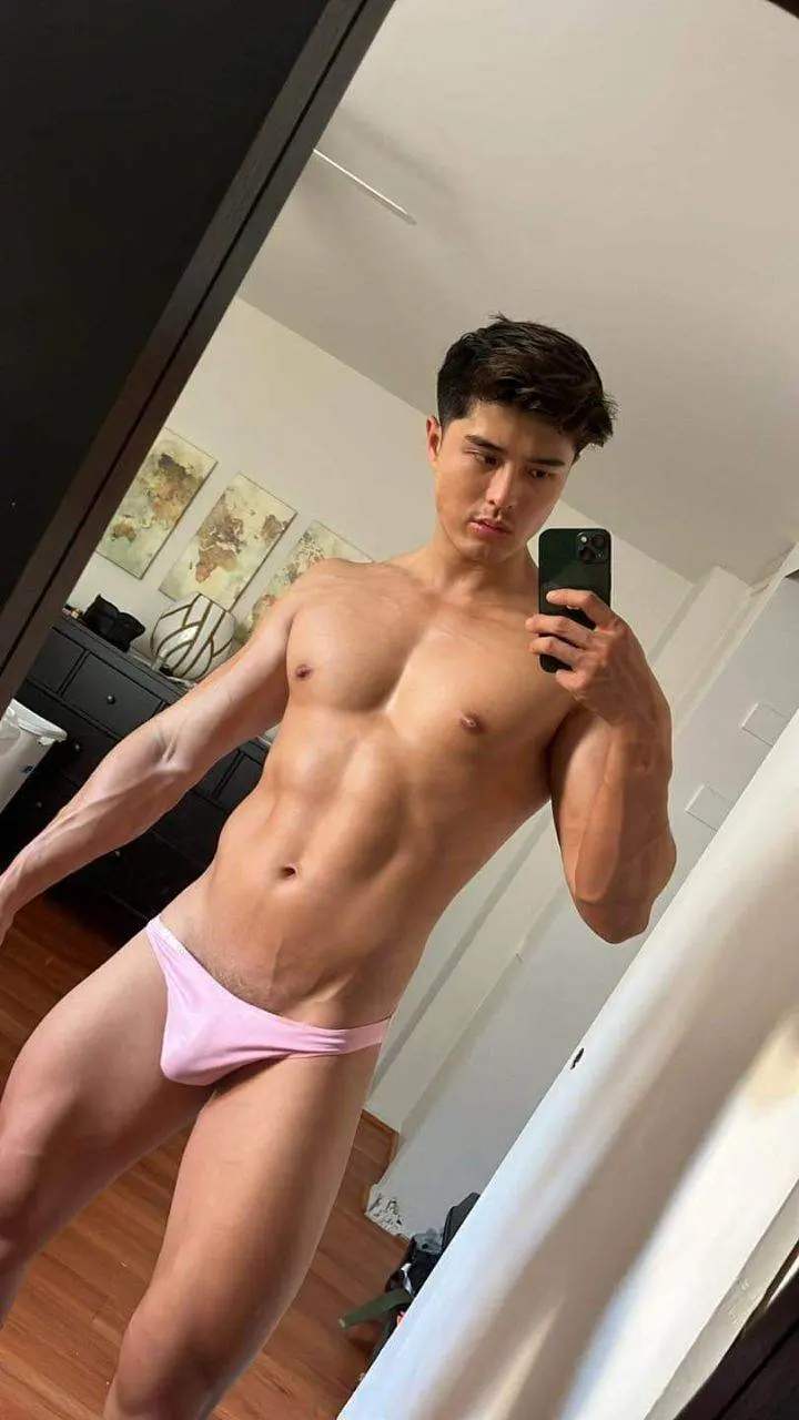 หลงหนักมากกกกกกก