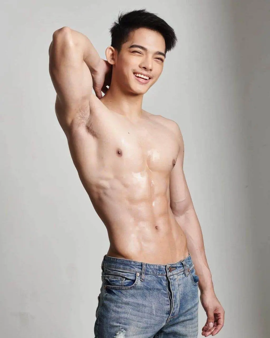 ยั่วเกิ้นนนน