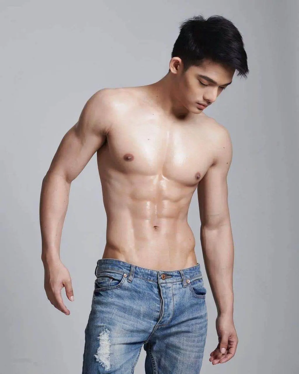 ยั่วเกิ้นนนน