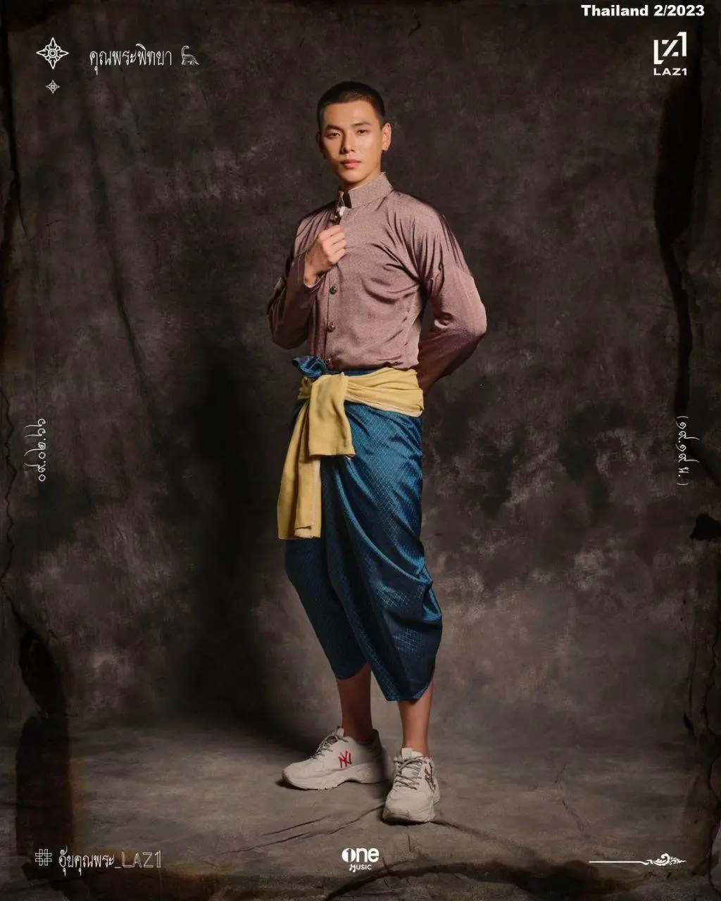 LAZ1 in the Thai Traditional Costume 🇹🇭