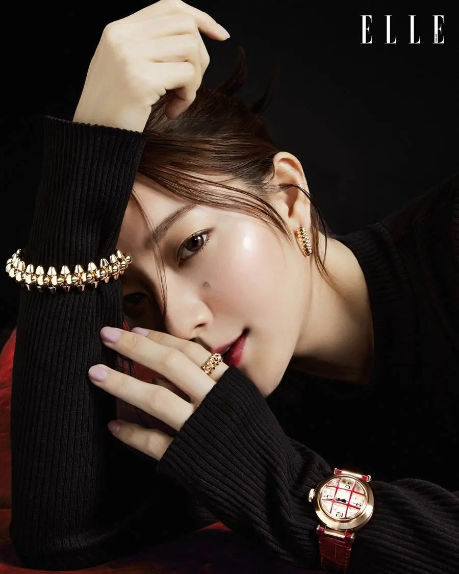 อิ้งค์ วรันธร @ ELLE Thailand August 2023