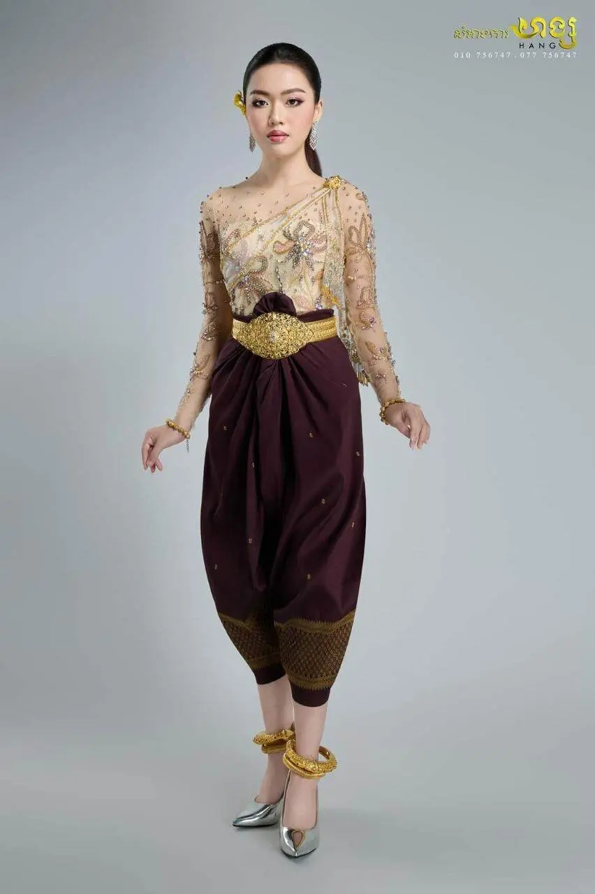 ð°ðCambodia national clothing. Khmer wedding costume. Khmer dress