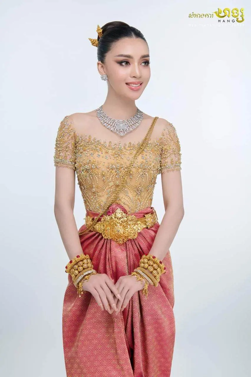 ð°ðCambodia national clothing. Khmer wedding costume. Khmer dress
