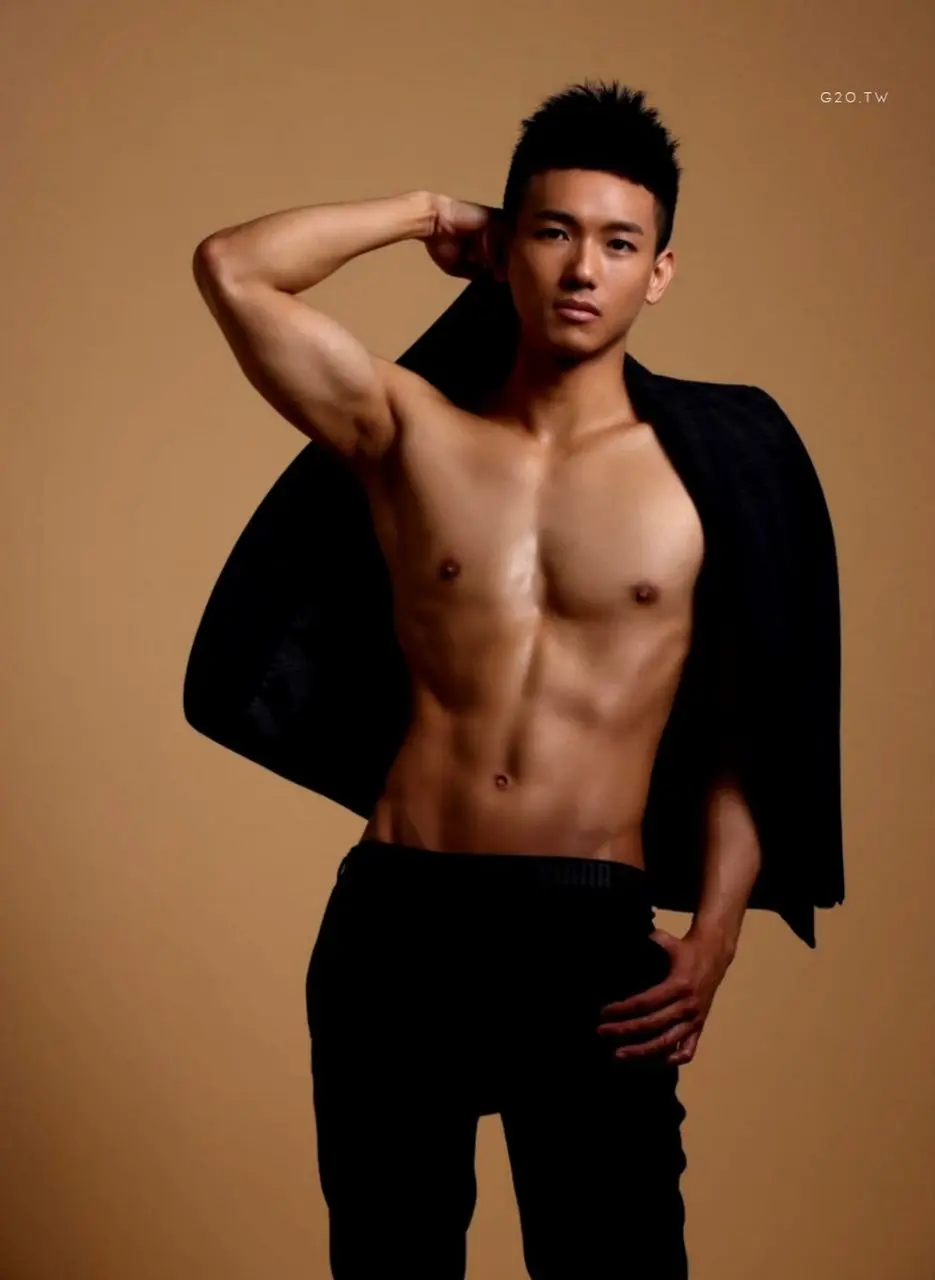 หนุ่มหล่อขึ้นปก 1169