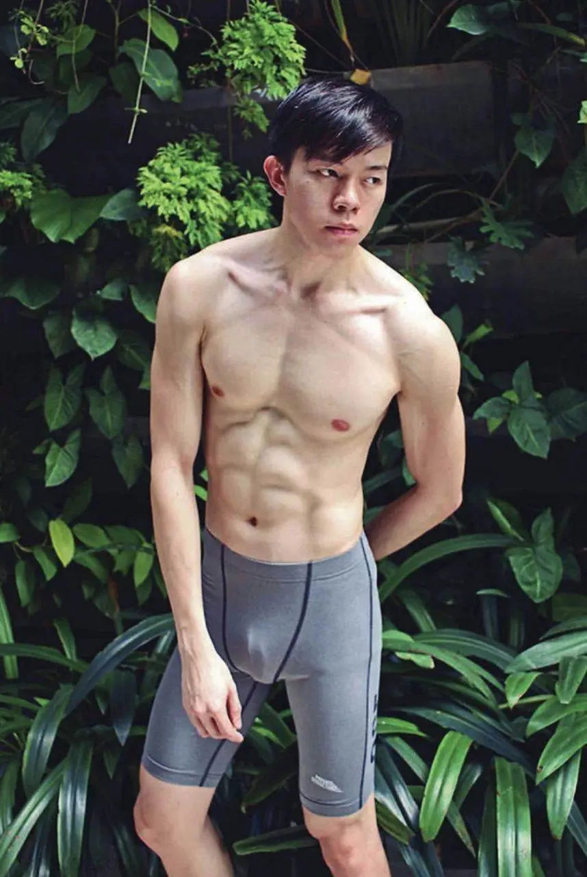 หนุ่มหล่อขึ้นปก 1170