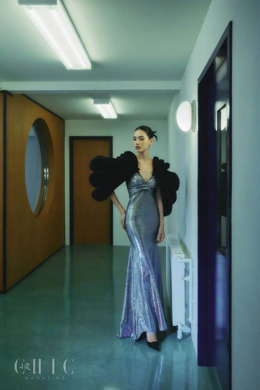 ใหม่-ดาวิกา @ CHIC Magazine China September 2023