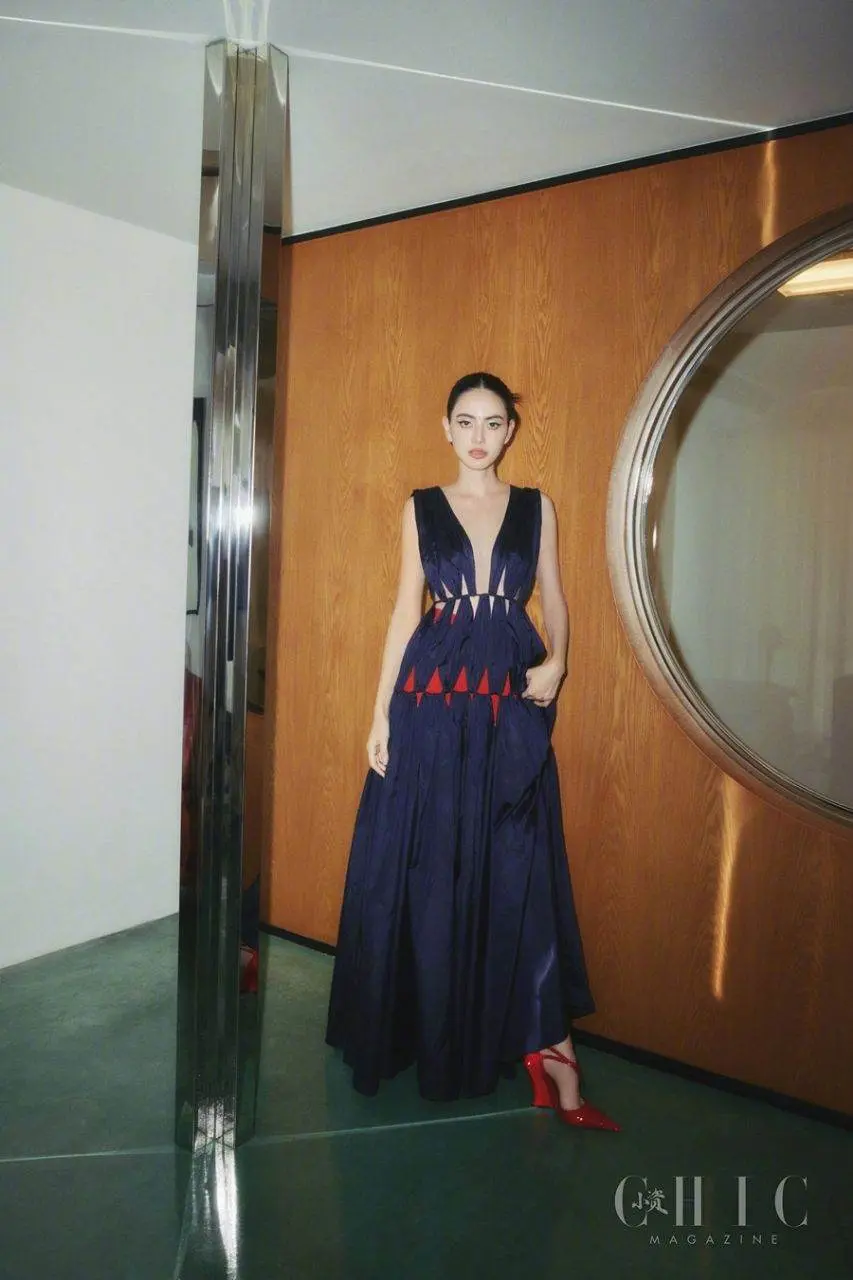 ใหม่-ดาวิกา @ CHIC Magazine China September 2023