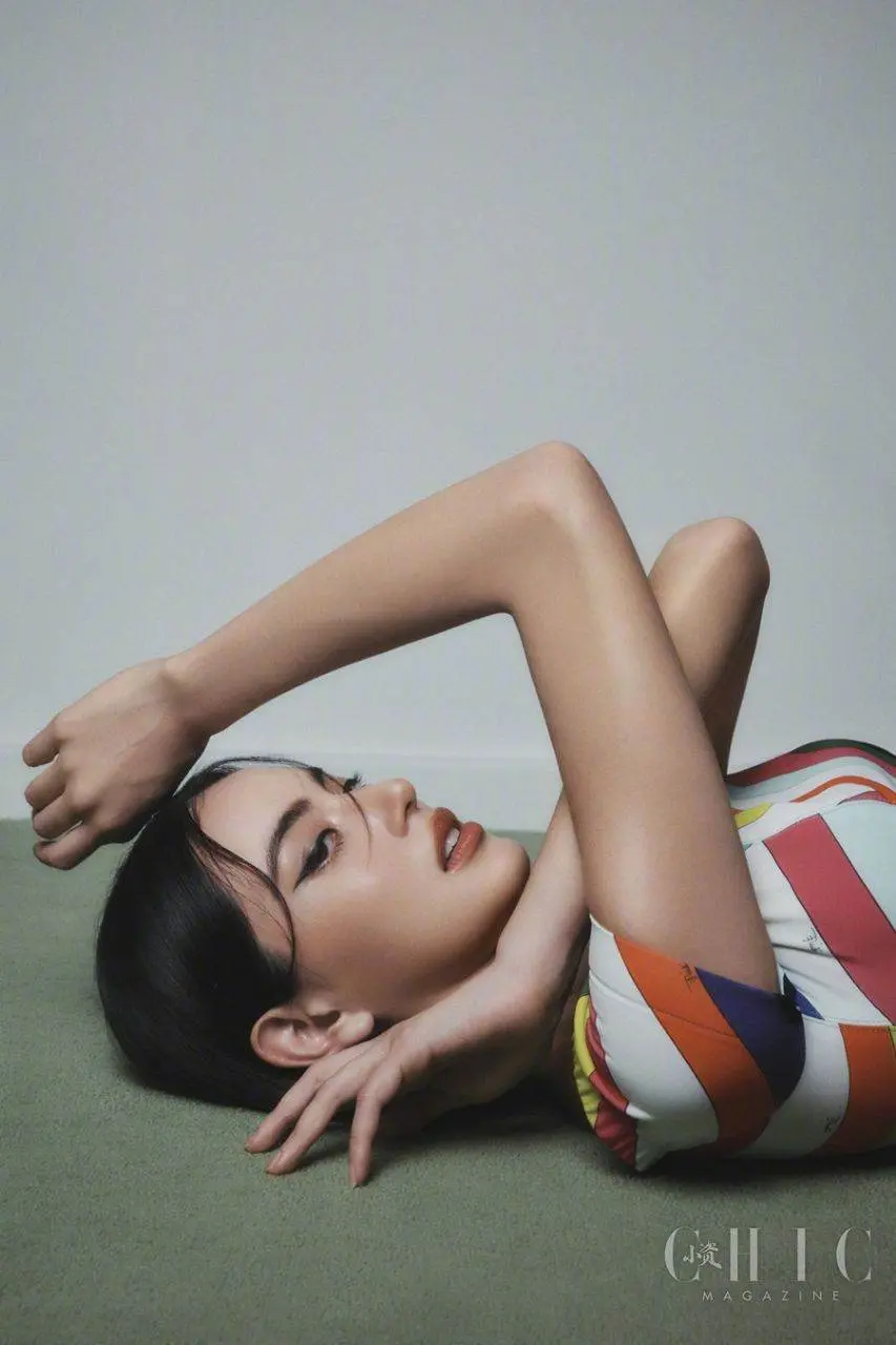 ใหม่-ดาวิกา @ CHIC Magazine China September 2023