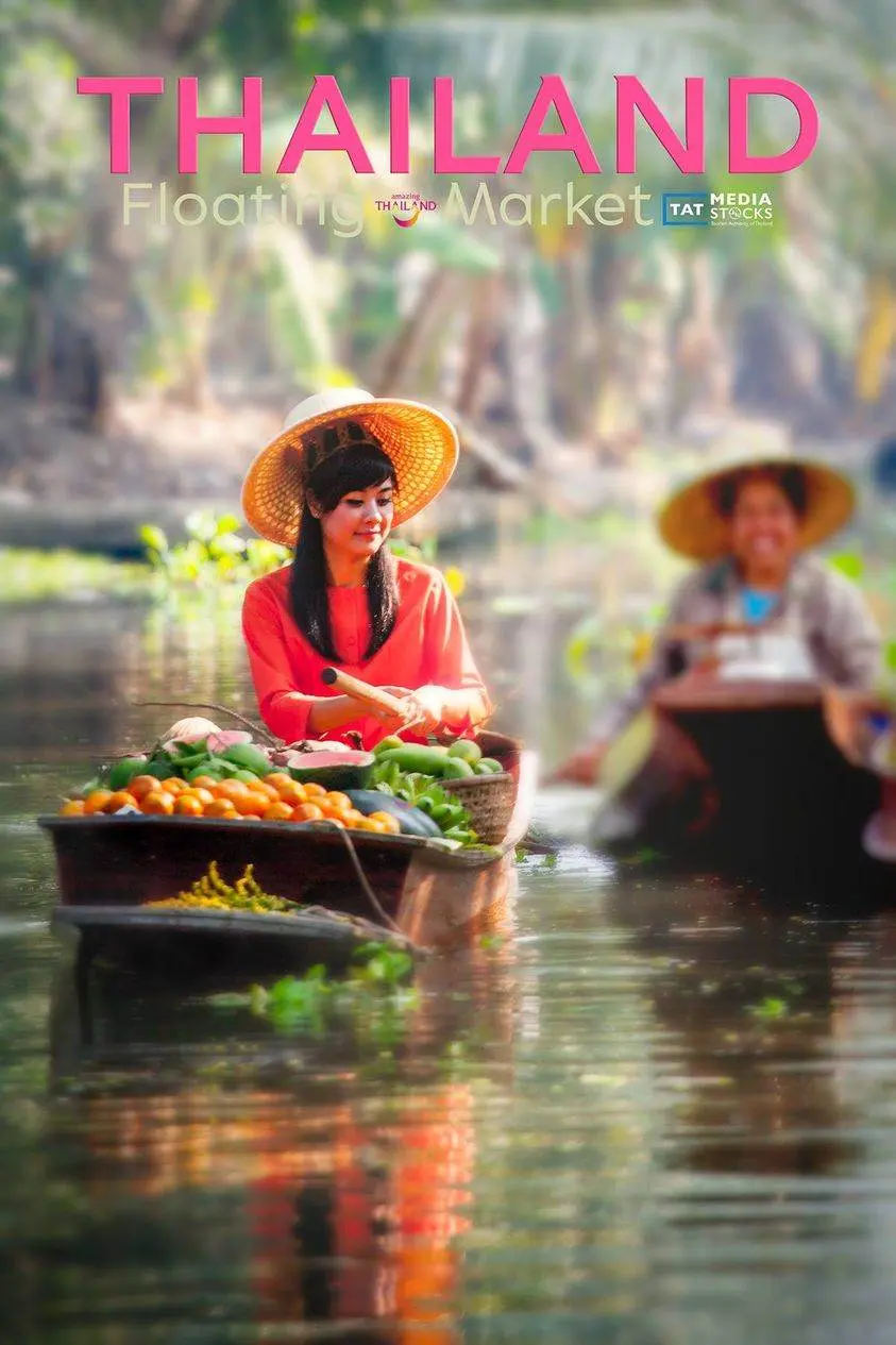 Thai Life at the Floating Market 🇹🇭