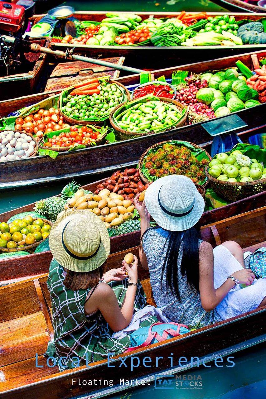 Thai Life at the Floating Market 🇹🇭