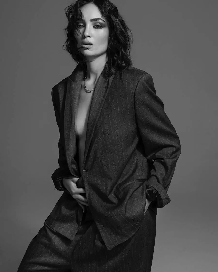 R&rsquo;Bonney Gabriel @ MAXIM usa Sep-Oct 2023