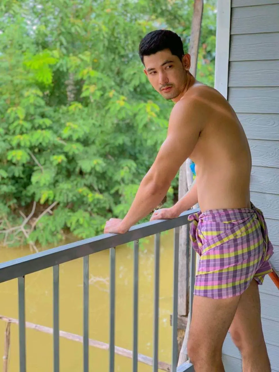 บ่าวโรม..มาแบบบ้านๆ