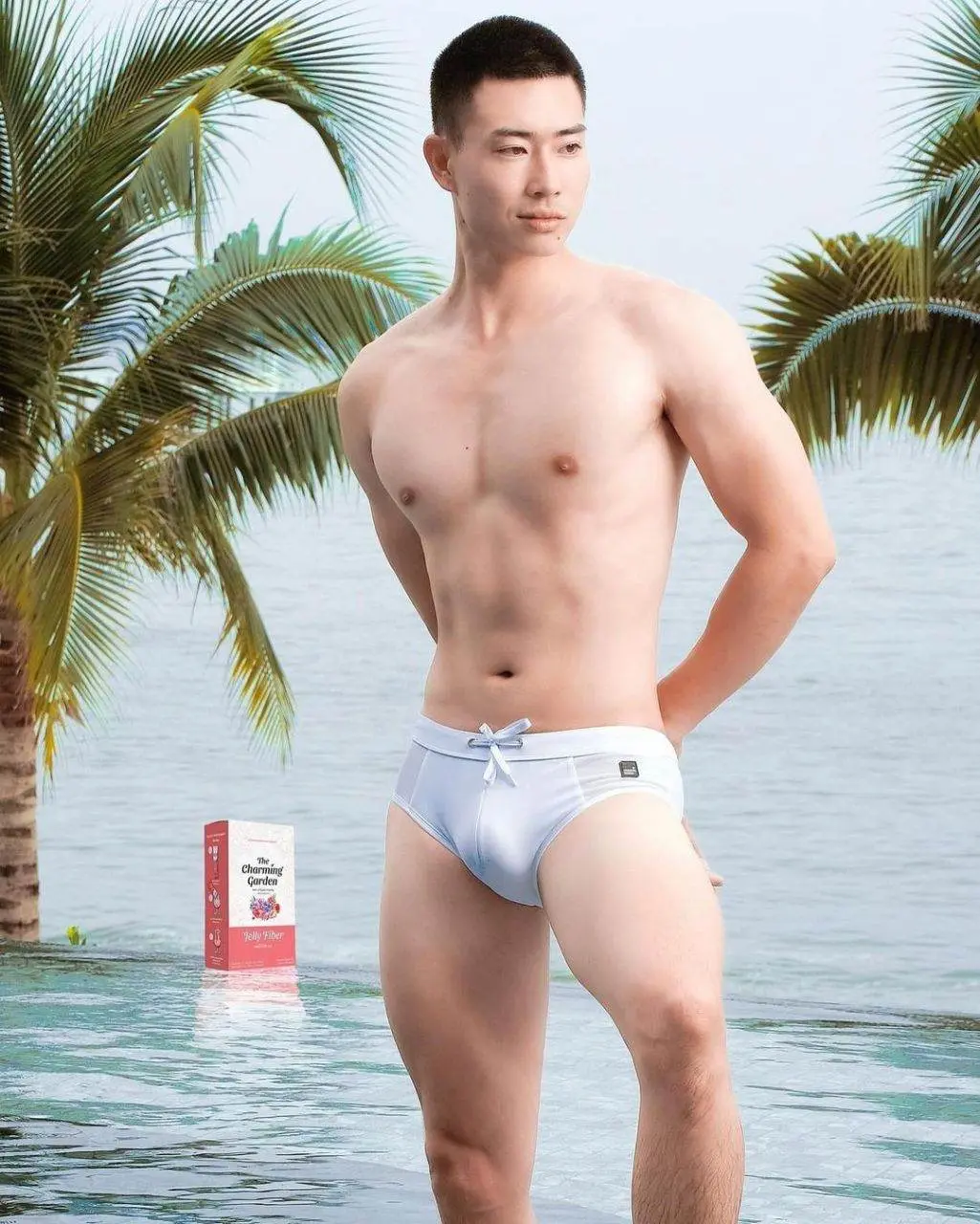 บิกินี่ขาวของบรรดาสามี