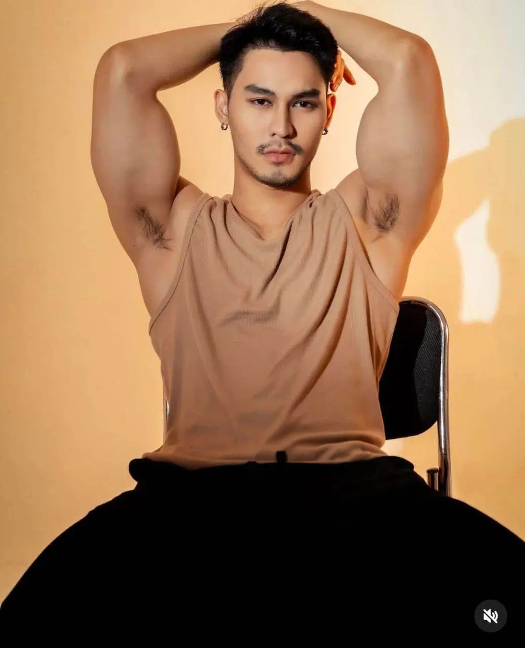 เลียไม่เบื่อ