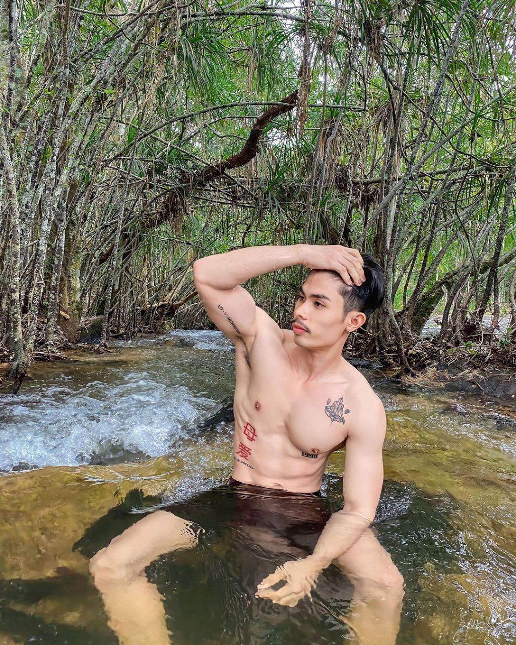สดใสอยากอ๊อก