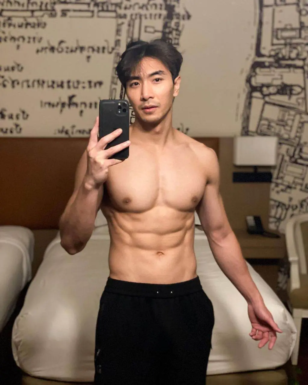 อยากแซ่บก็เข้ามา