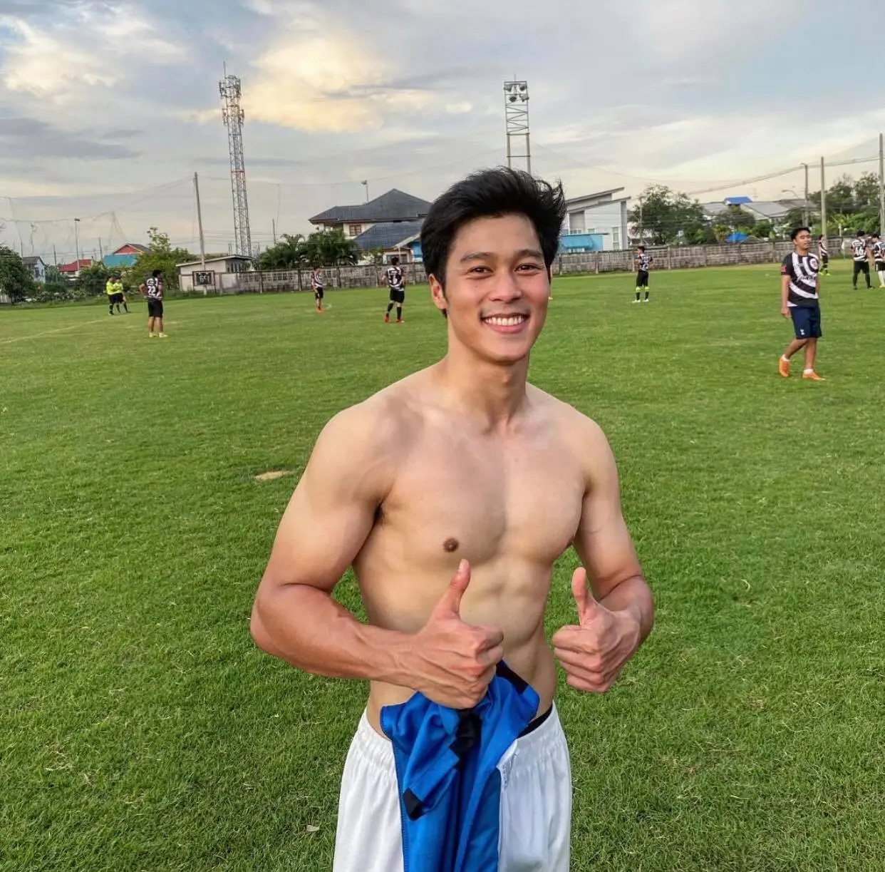 สามีพรีเมี่ยม