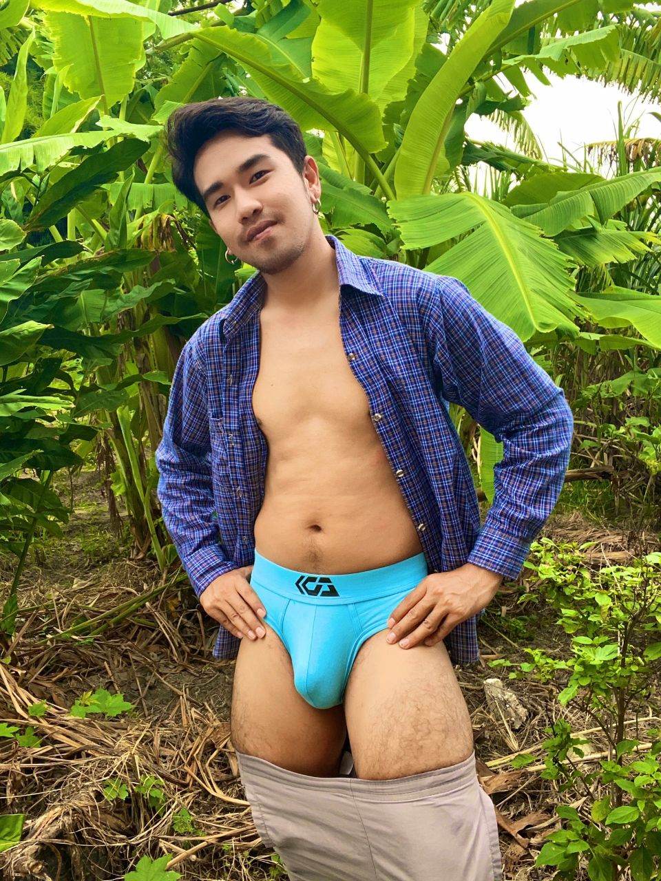 พ่อค้าขายกางเกงในแบบบ้านๆ