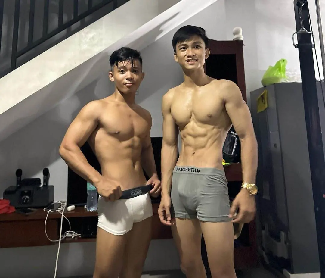 หนุ่มๆน่ากิน