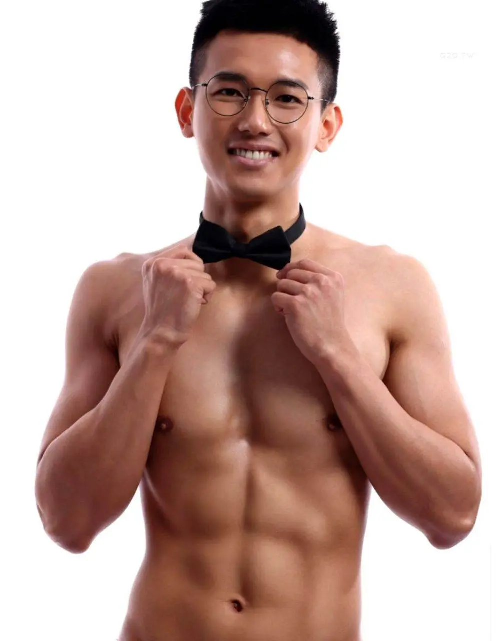 หนุ่มหล่อขึ้นปก 1169.1