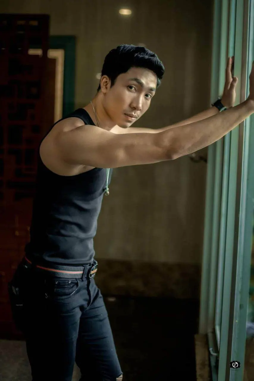 AUSTIN MYAT