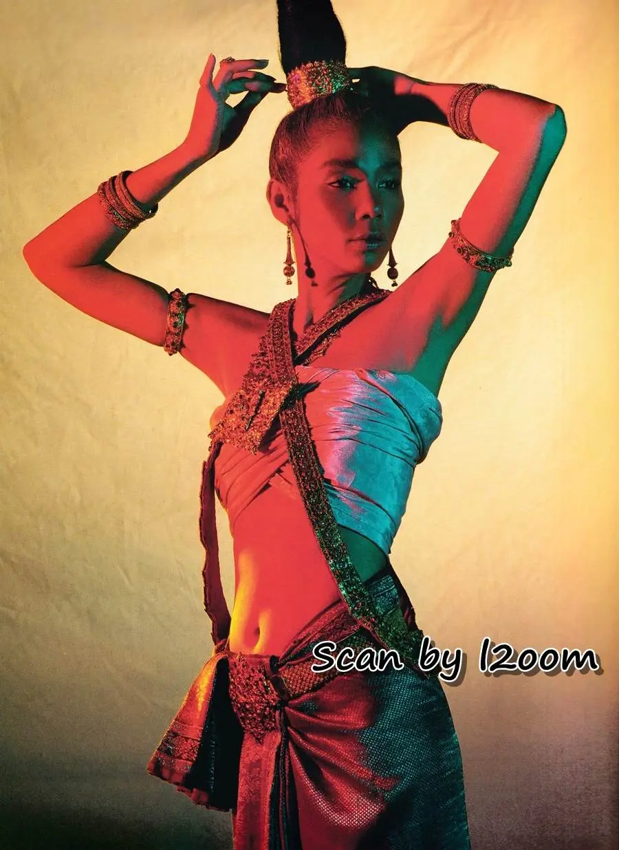 (วันวาน) จันทร์จิรา จูแจ้ง @ (Stone) Bangkok Fashion Now & Tomorrow Vol. 3 January 2006