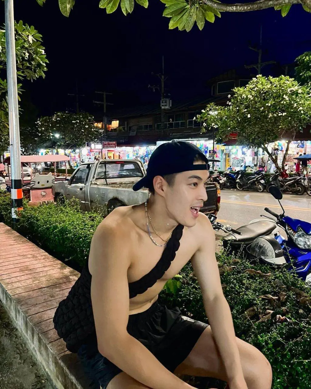 ปลดปล่อยมันลงมาที่ฉ้านนนได้เลย
