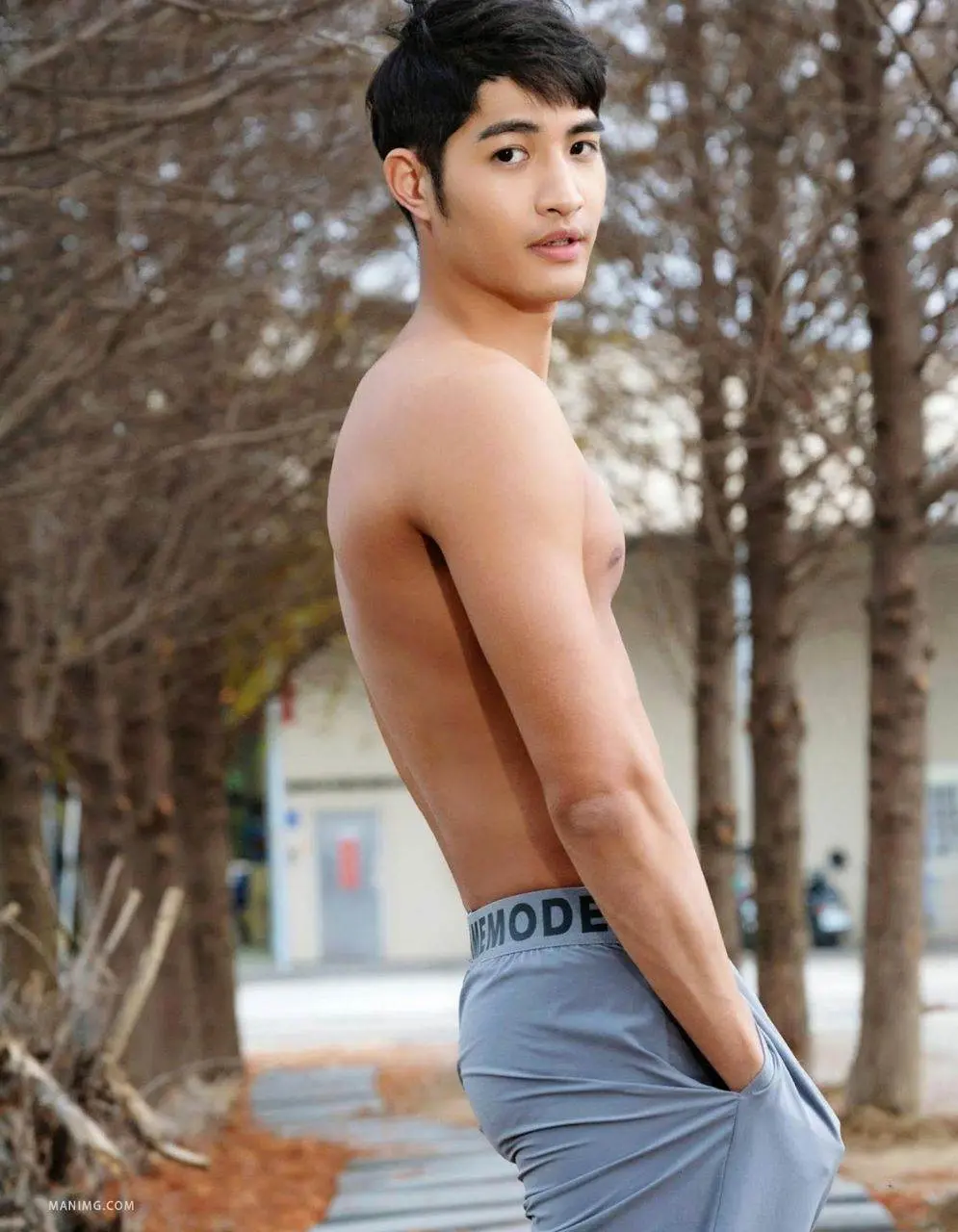 หนุ่มหล่อขึ้นปก 1178