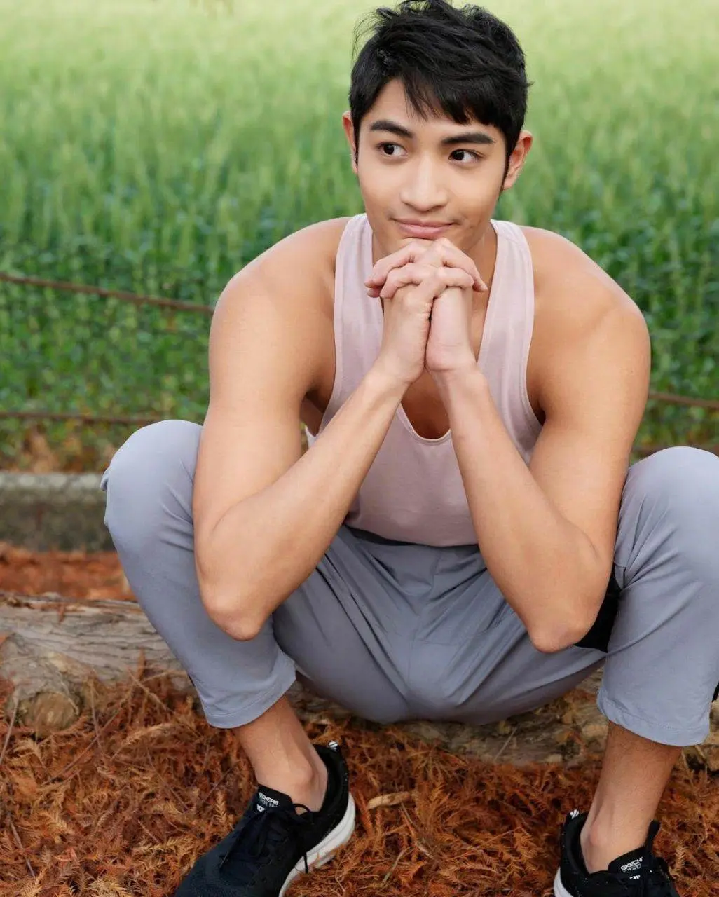หนุ่มหล่อขึ้นปก 1178