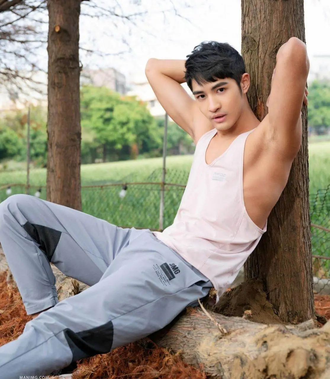 หนุ่มหล่อขึ้นปก 1178
