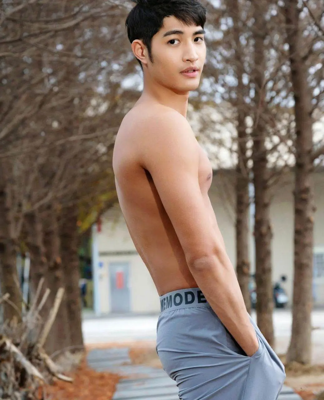 หนุ่มหล่อขึ้นปก 1178