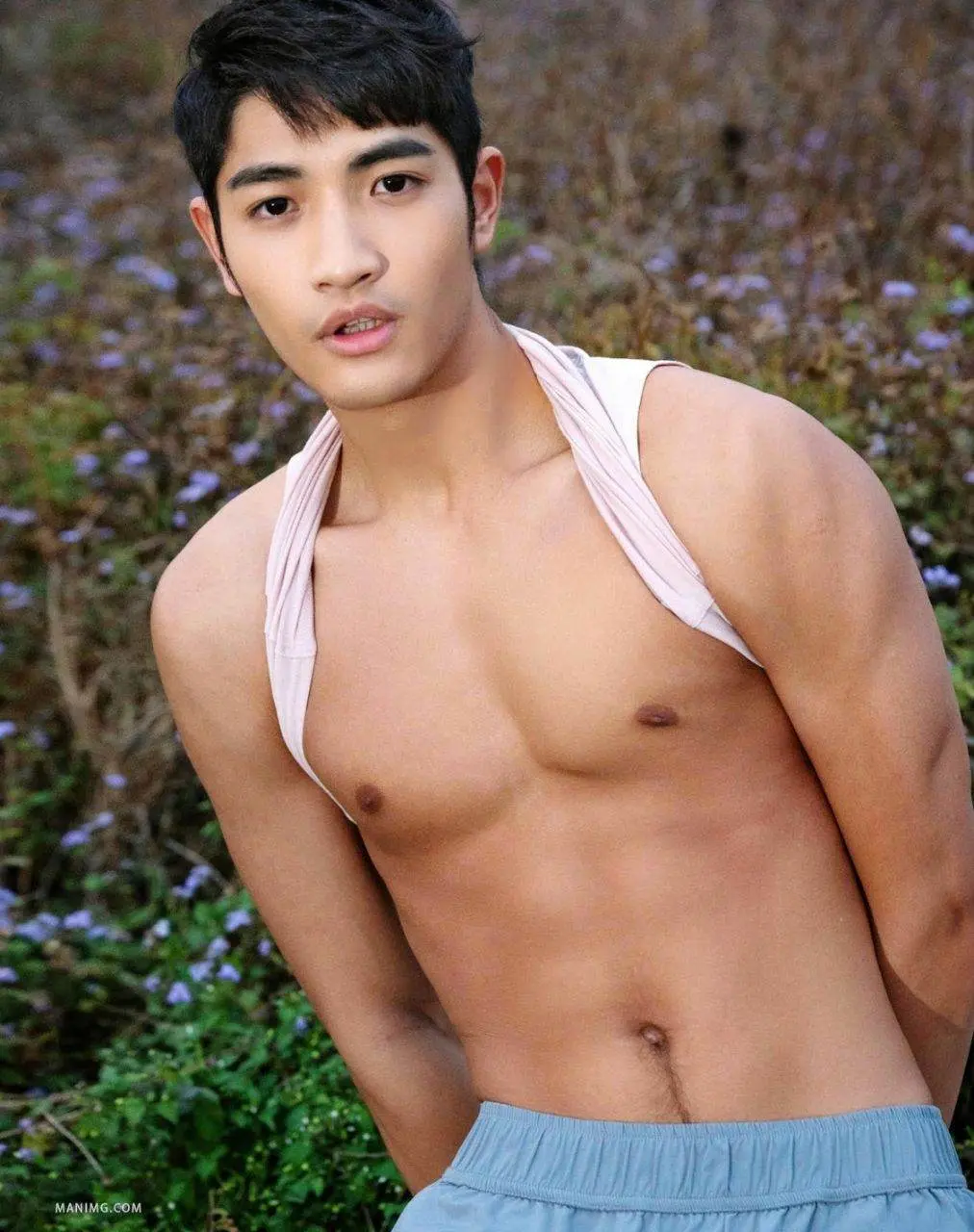 หนุ่มหล่อขึ้นปก 1178