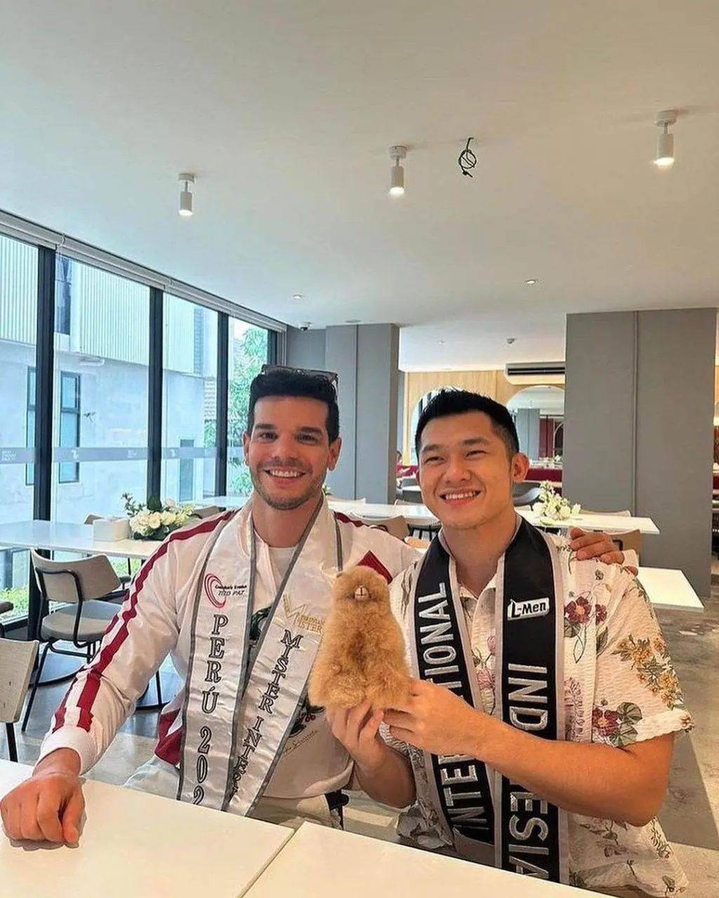 Jeremy Gregory Samatara Mister International Indonesia