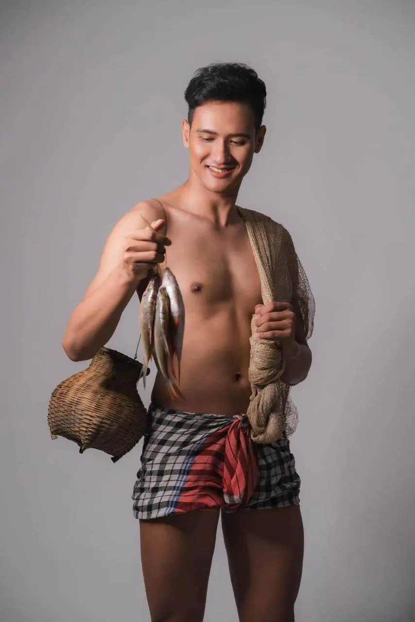 หนุ่มลาว..น่าฮัก