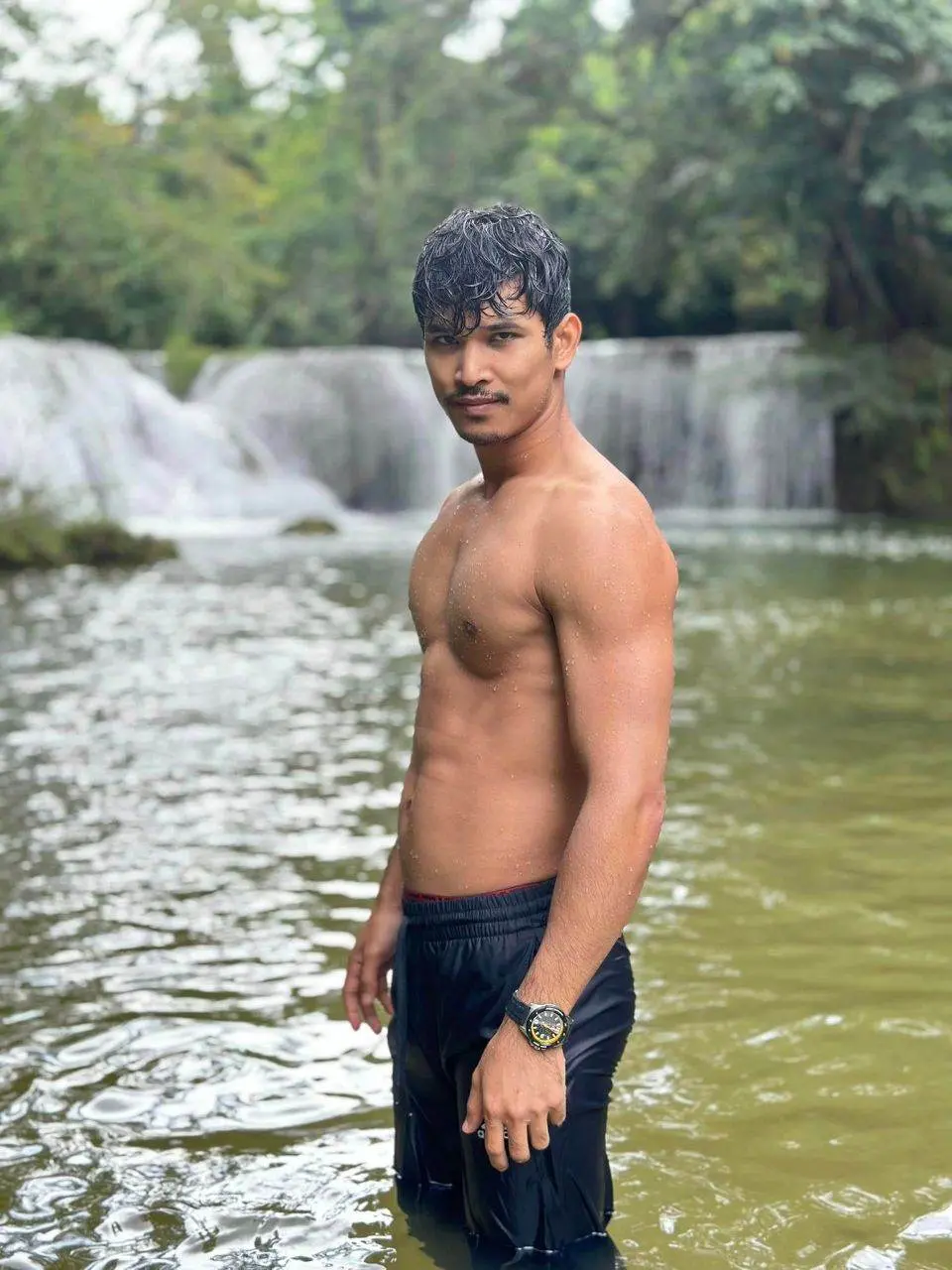 แซ่บแบบไทบ้าน