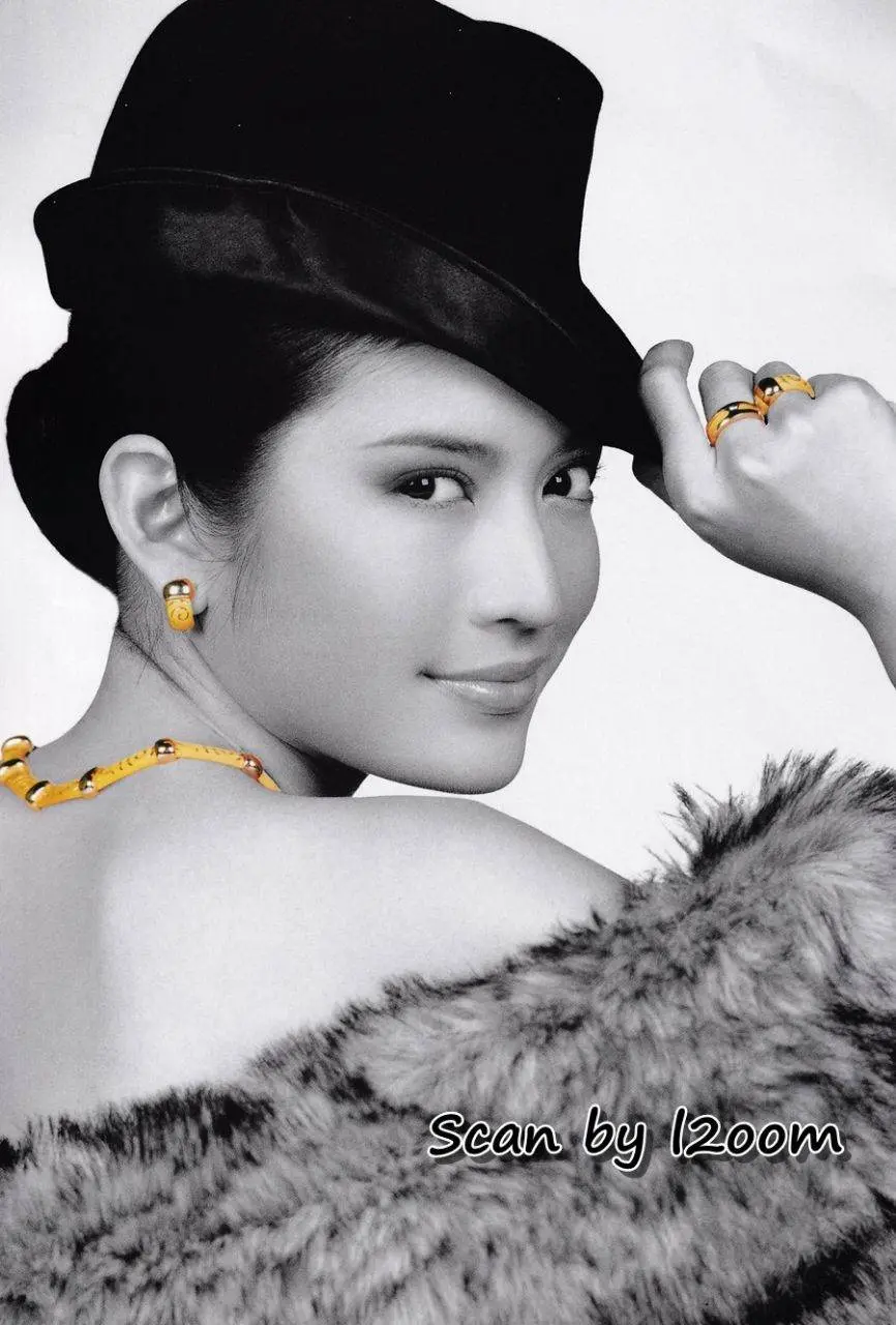 (วันวาน) แอฟ ทักษอร @ นิตยสาร ผู้หญิงวันนี้ ฉบับที่ 127 ธันวาคม 2544